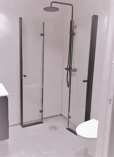 Dusjhjørne leddet LIAM 80x100 V 80x100x195cm venstre sort matt/klar 