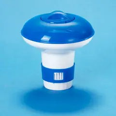Pleiemiddeldispenser "Floater" For små- og mellomstore basseng/swimspa