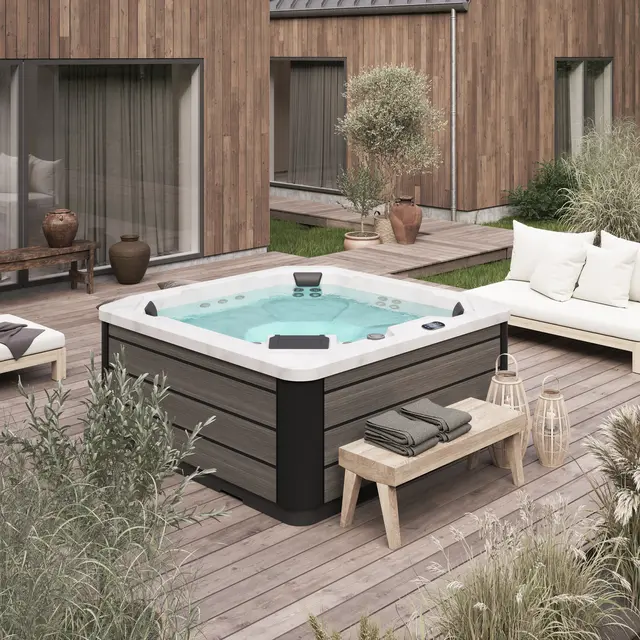 Utendørs massasjebad Vikingbad ISBLINK 200x200cm sterling silver/grå med lokk 